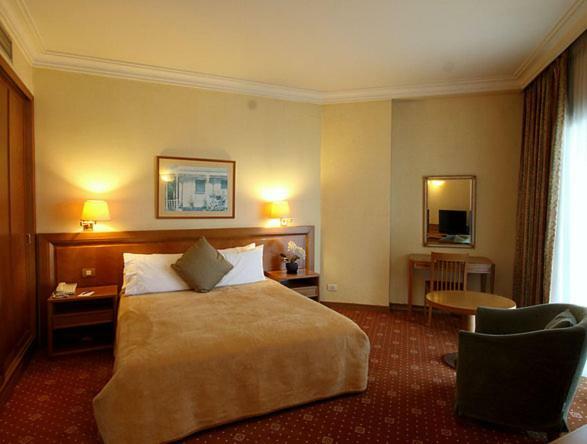 Promenade Hotel Zalqa Kültér fotó